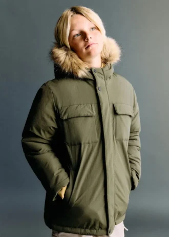 Anorak avec capuche effet peau lainée
