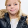 Anorak avec capuche effet peau lainée
