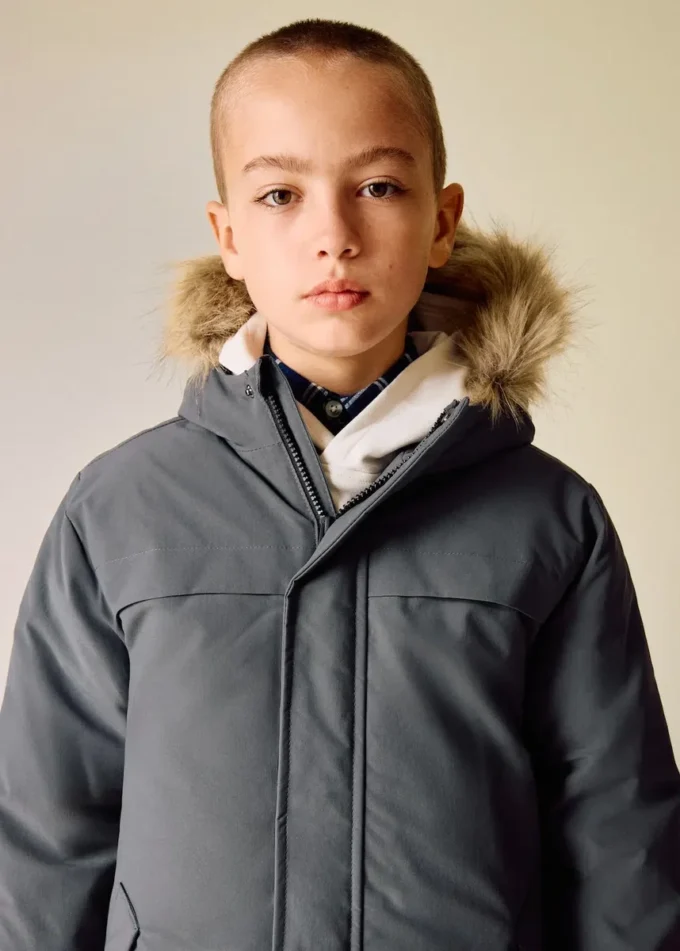 Anorak avec capuche effet peau lainée
