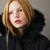 Anorak avec capuche effet peau lainée