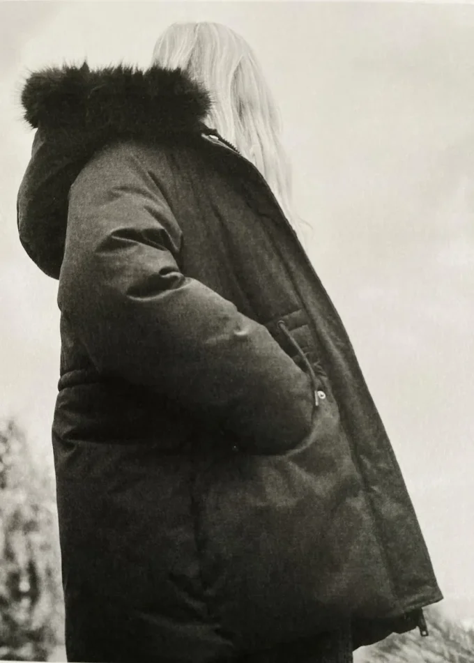 Anorak avec capuche effet peau lainée