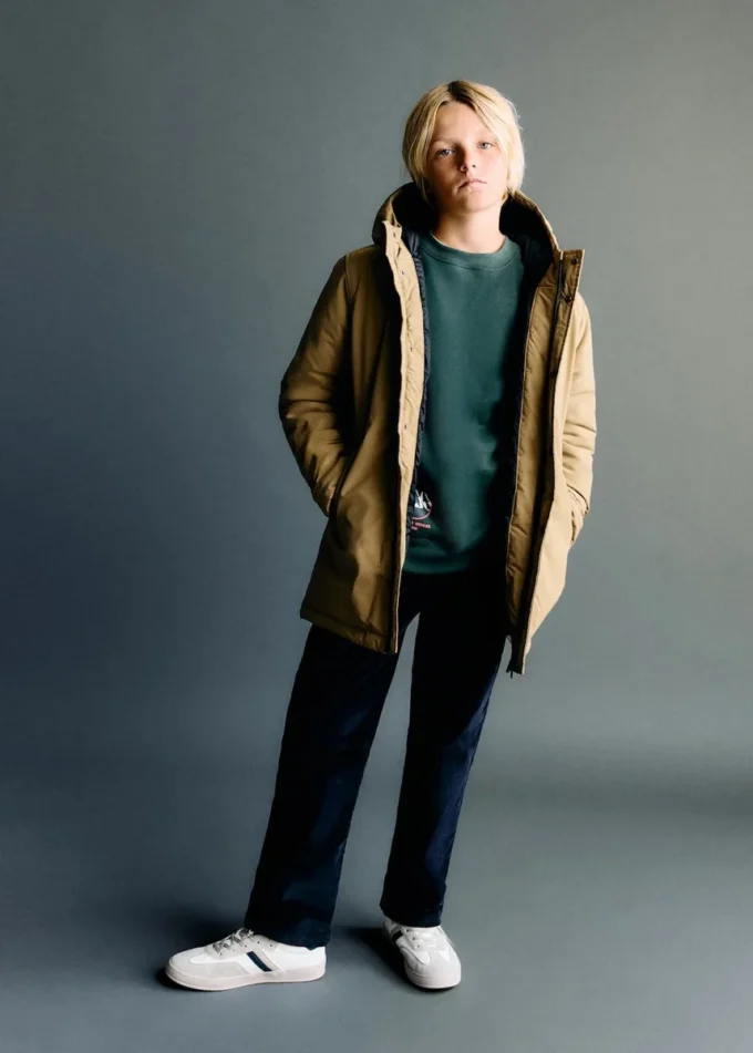 Anorak à capuche avec boutons