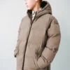 Anorak long rembourré avec capuche