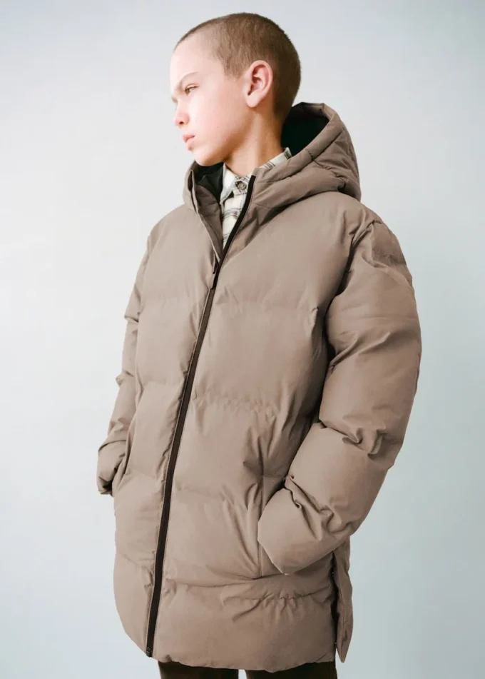 Anorak long rembourré avec capuche