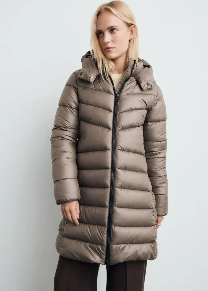Anorak matelassé mi-long à capuche