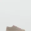 Baskets en daim