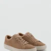 Baskets en daim
