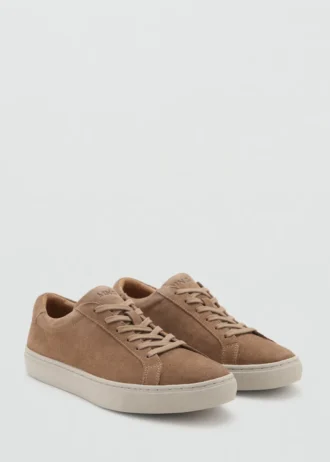 Baskets en daim