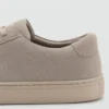 Baskets en daim