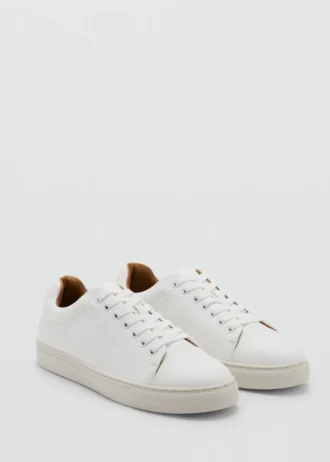 Baskets à lacets