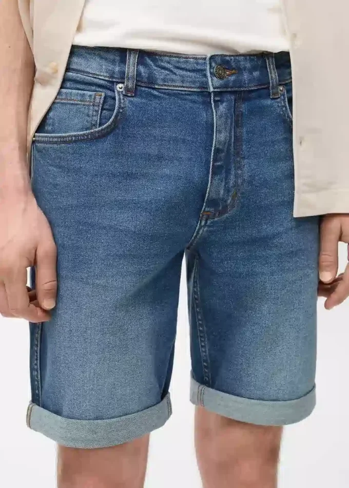 Bermuda slim en denim