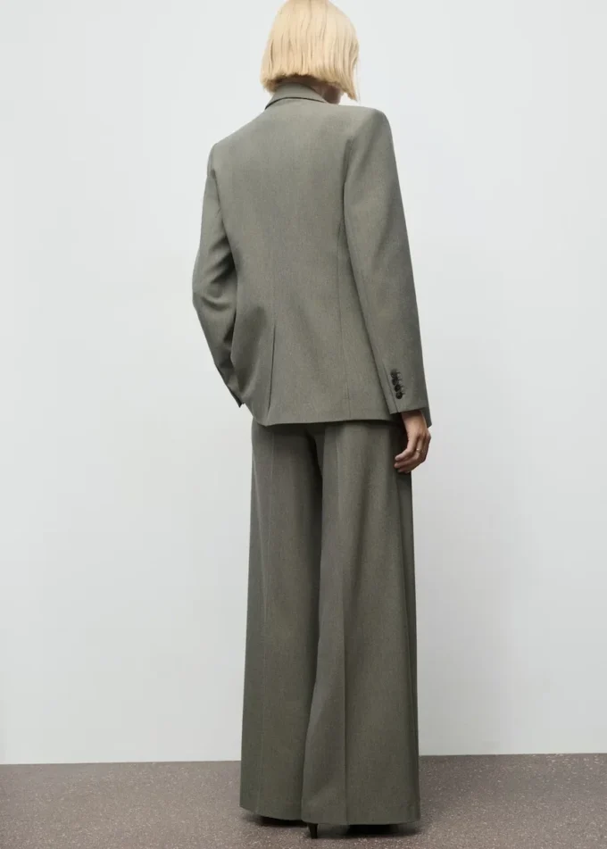 Blazer de costume avec poches à rabat