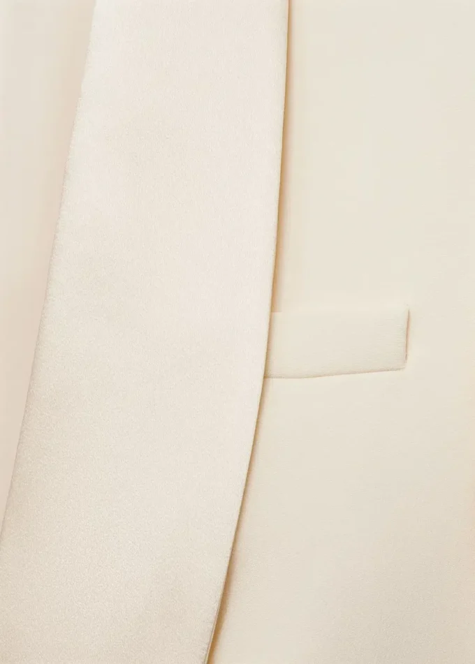 Blazer de costume avec revers en satin