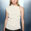 Blouse asymétrique avec détail métallique