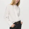 Blouse avec détails en dentelle