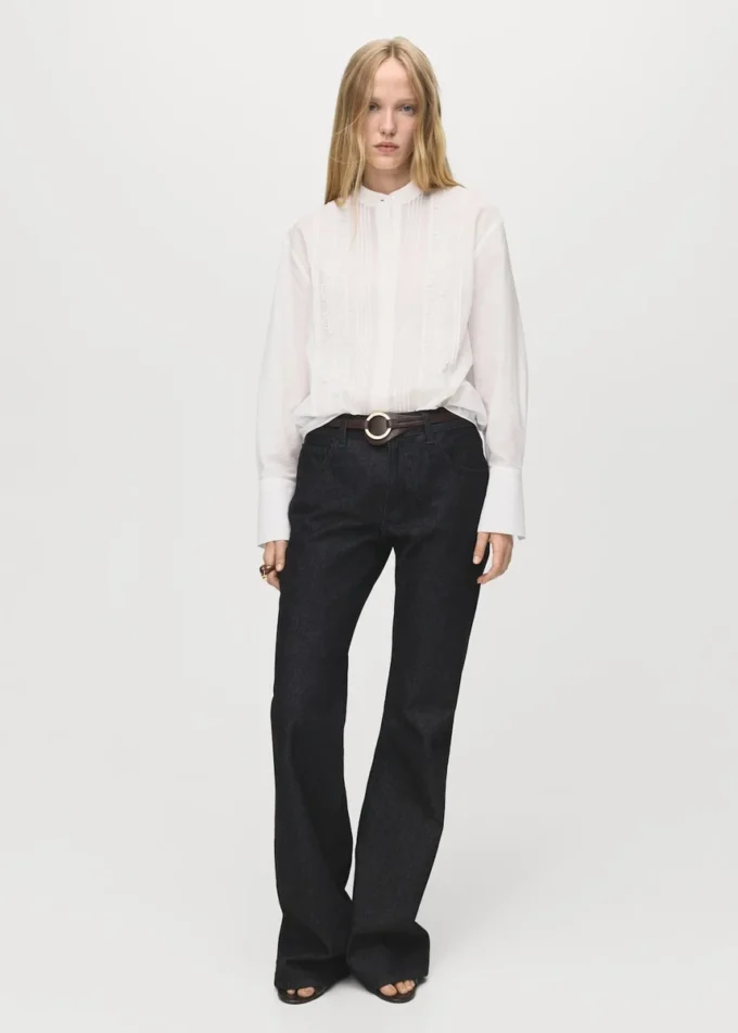 Blouse avec détails en dentelle