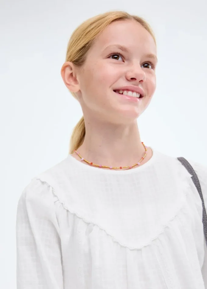 Blouse avec détails en dentelle Blouse avec détails en dentelle