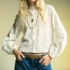 Blouse brodée en lyocell