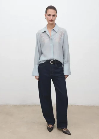 Blouse brodée en lyocell