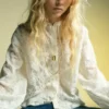 Blouse brodée en lyocell