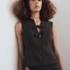 Blouse à col en V et nœuds