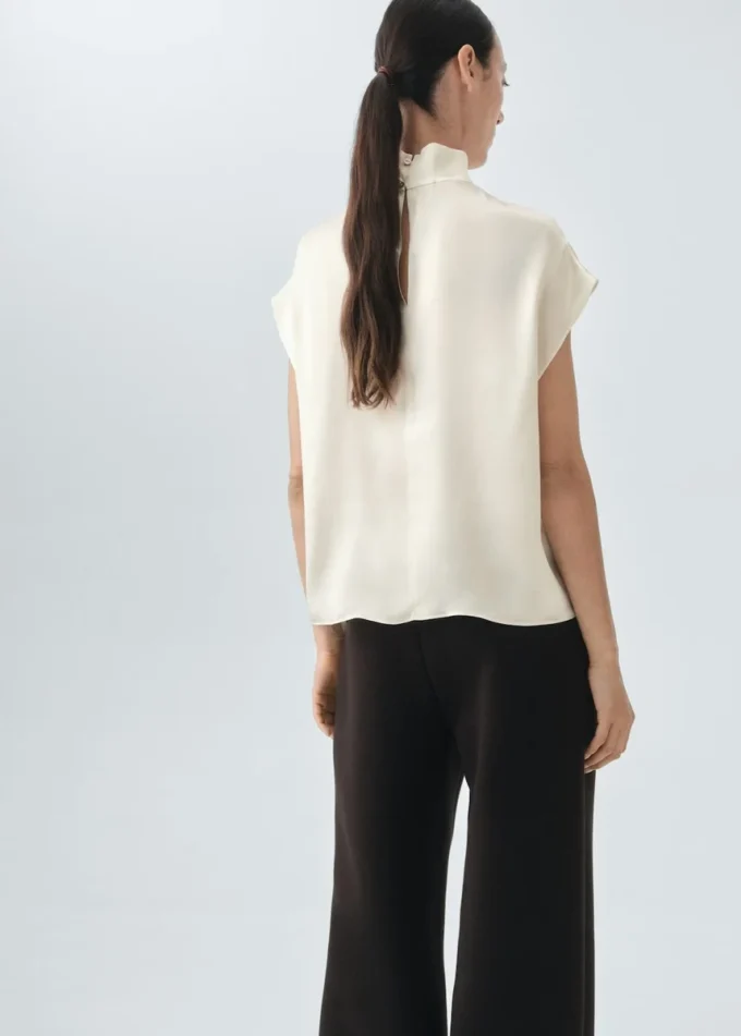 Blouse à col roulé 100 % satin de soie