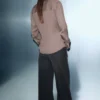 Blouse croisée en satin