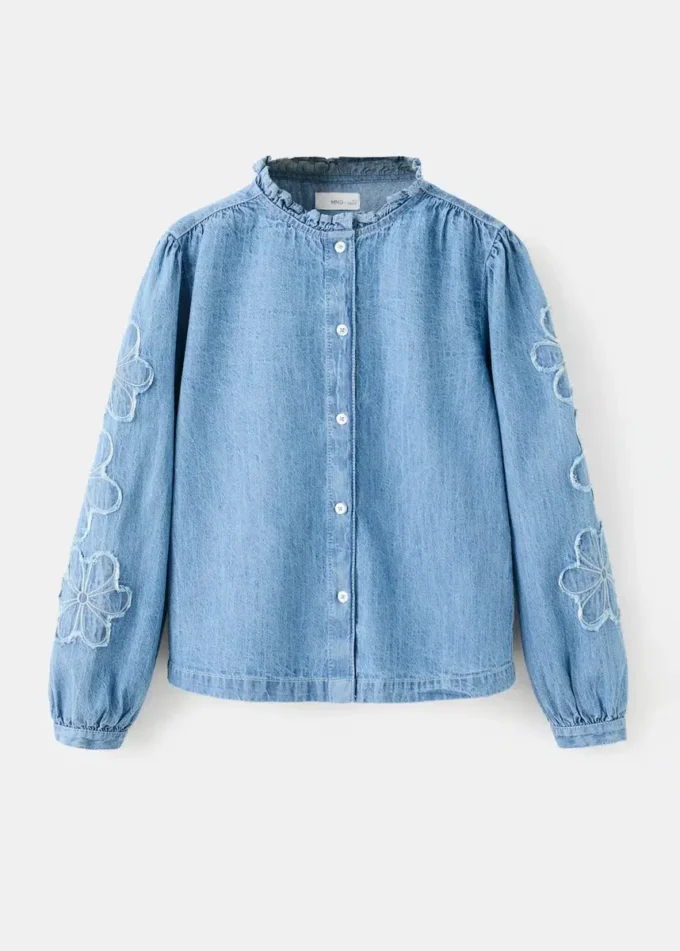 Blouse en denim brodée