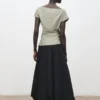 Blouse en modal à col asymétrique