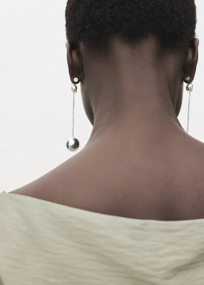 Blouse en modal à col asymétrique