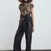 Blouse en satin imprimé léopard