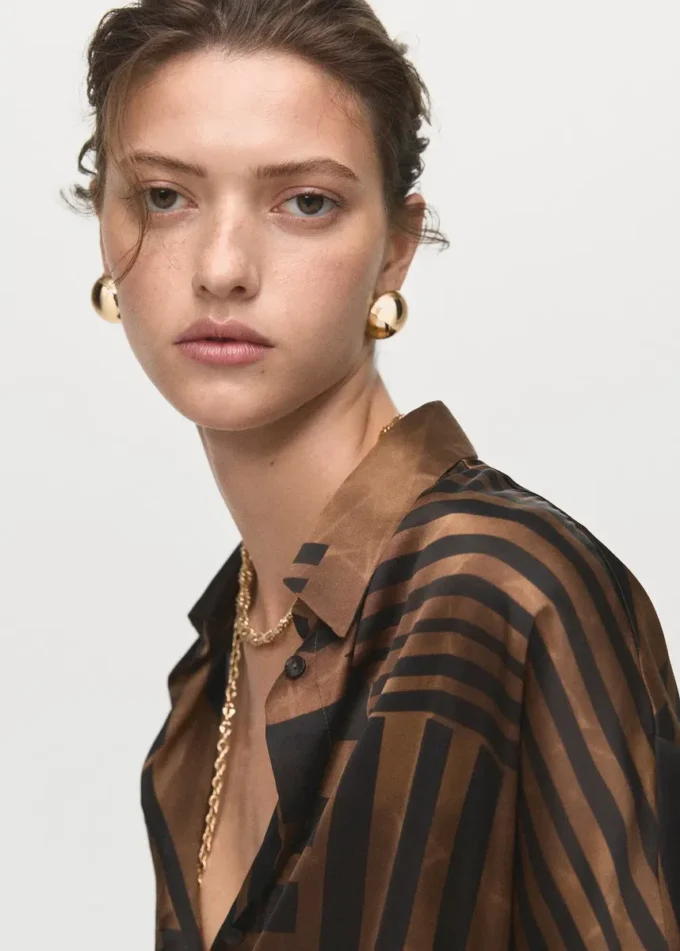 Blouse en satin rayé