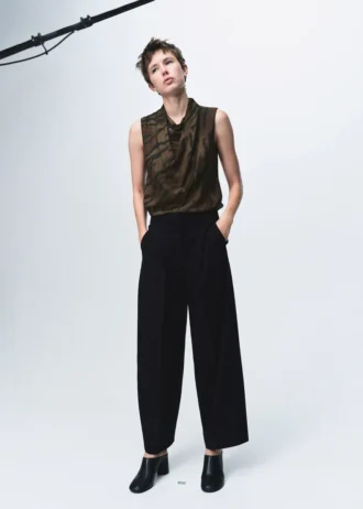 Blouse à imprimé animalier et col drapé