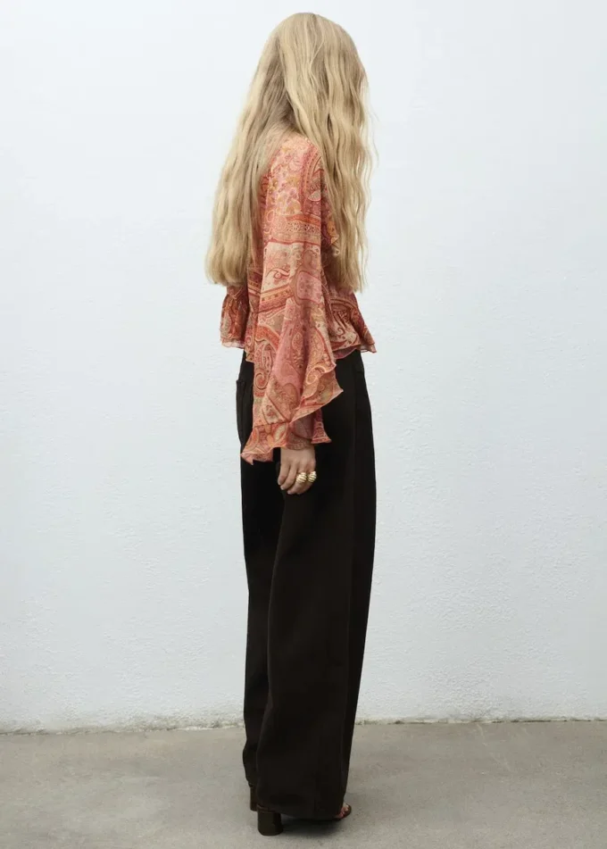 Blouse imprimée à volants