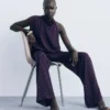 Blouse à pois avec col drapé