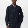 Blouson bomber compact et déperlant