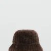 Bonnet en fausse fourrure