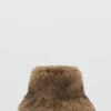 Bonnet en fausse fourrure