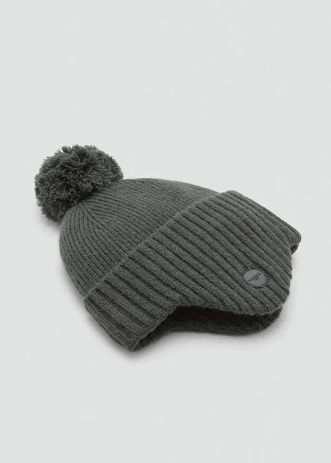 Bonnet à oreillettes en tricot