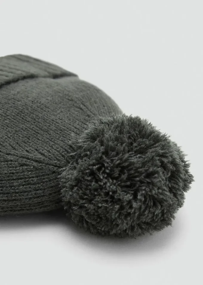 Bonnet à oreillettes en tricot