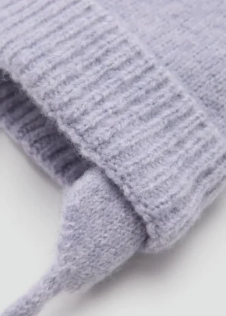 Bonnet à pompon en tricot