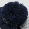 Bonnet à pompon en tricot