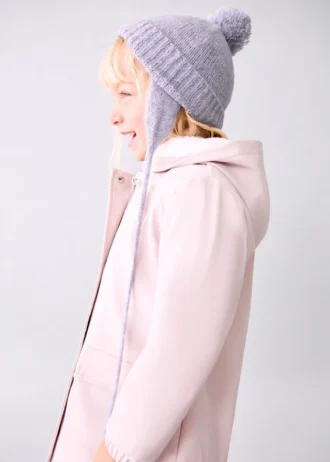 Bonnet à pompon en tricot