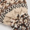 Bonnet à pompon en tricot