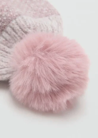 Bonnet à pompon en tricot