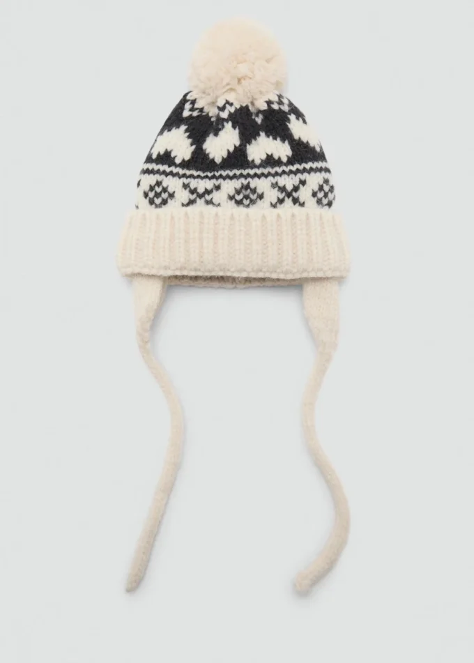 Bonnet à pompon en tricot