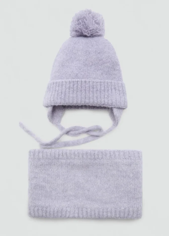 Bonnet à pompon en tricot