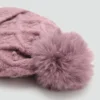 Bonnet texturé avec pompon
