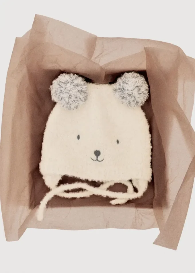 Bonnet tricoté ours