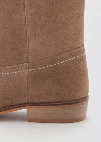 Bottes en cuir suédé